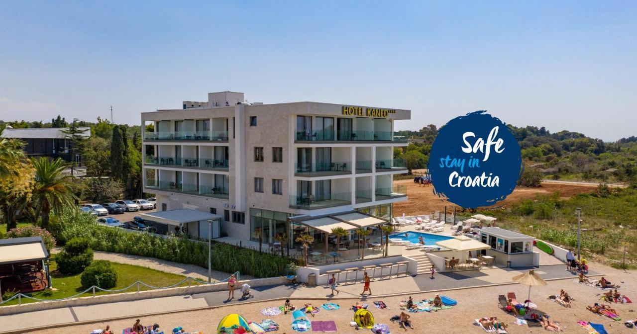 Kaneo Beach Hotel Novaglia Esterno foto