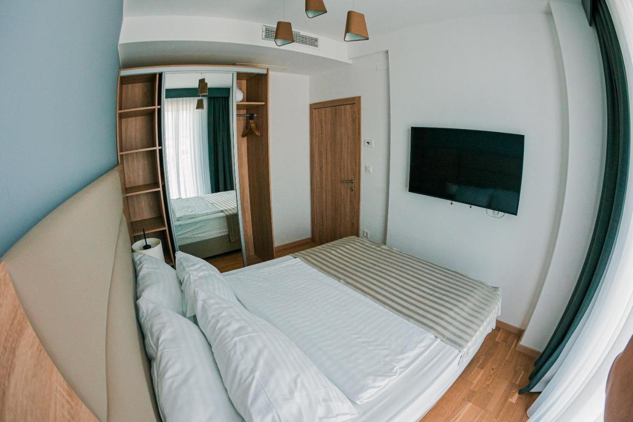 Kaneo Beach Hotel Novaglia Esterno foto