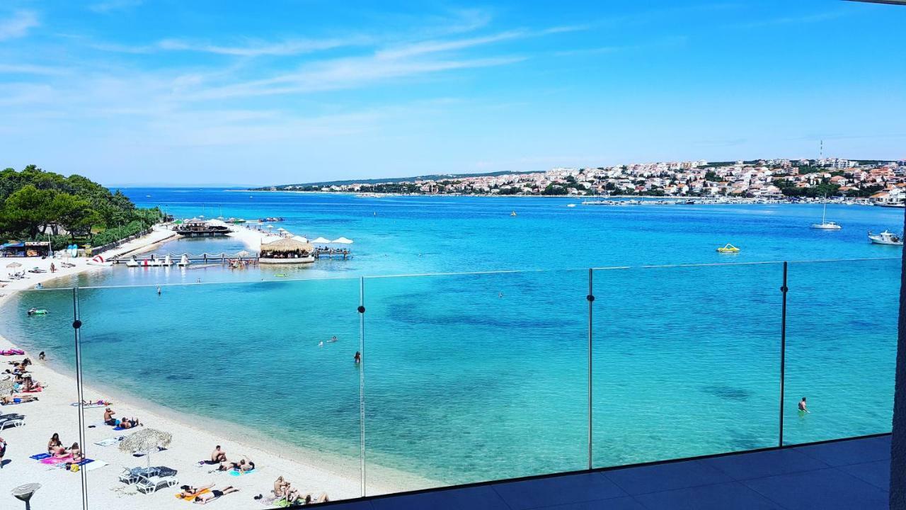 Kaneo Beach Hotel Novaglia Esterno foto